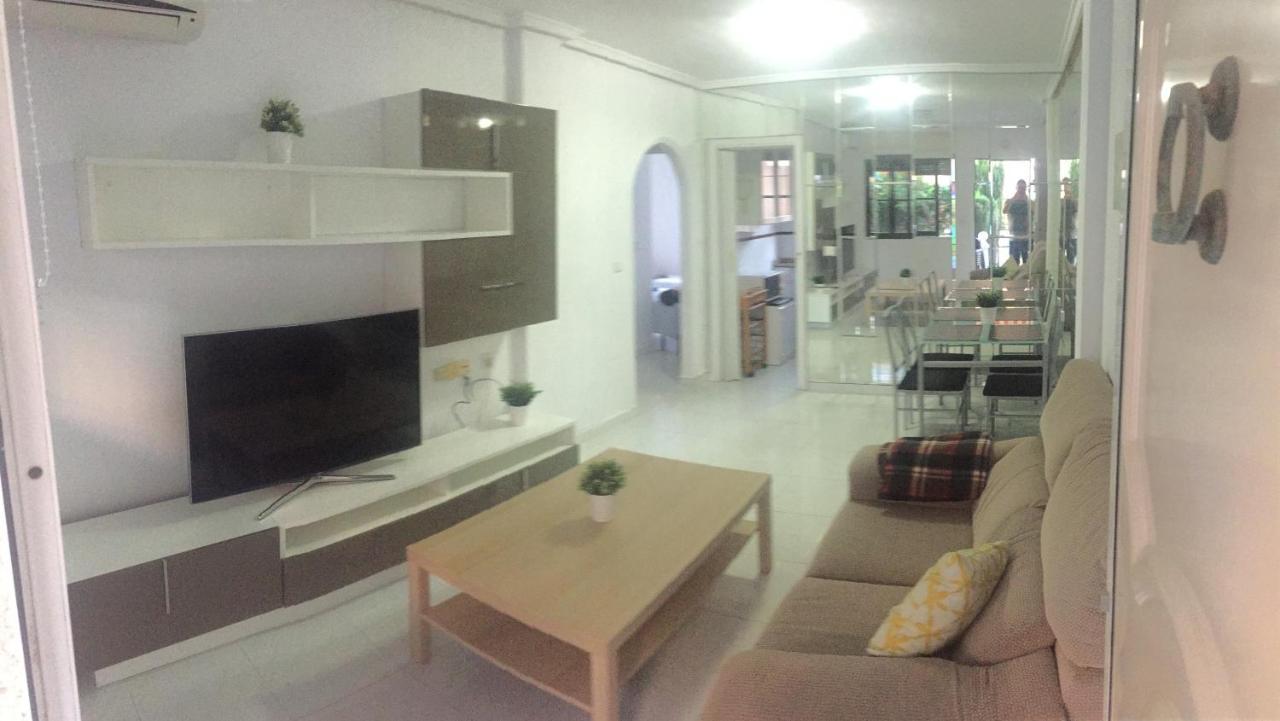 Punta Prima Bungalow Jardin Privado Torrevieja Esterno foto