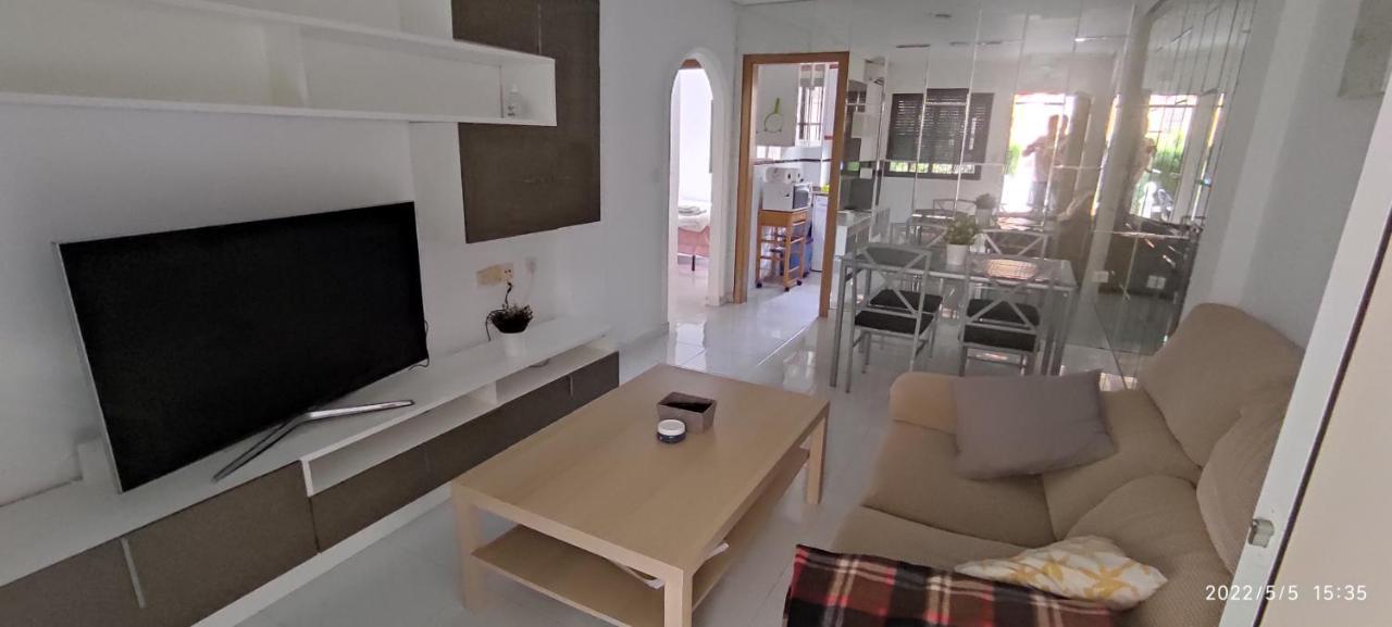 Punta Prima Bungalow Jardin Privado Torrevieja Esterno foto